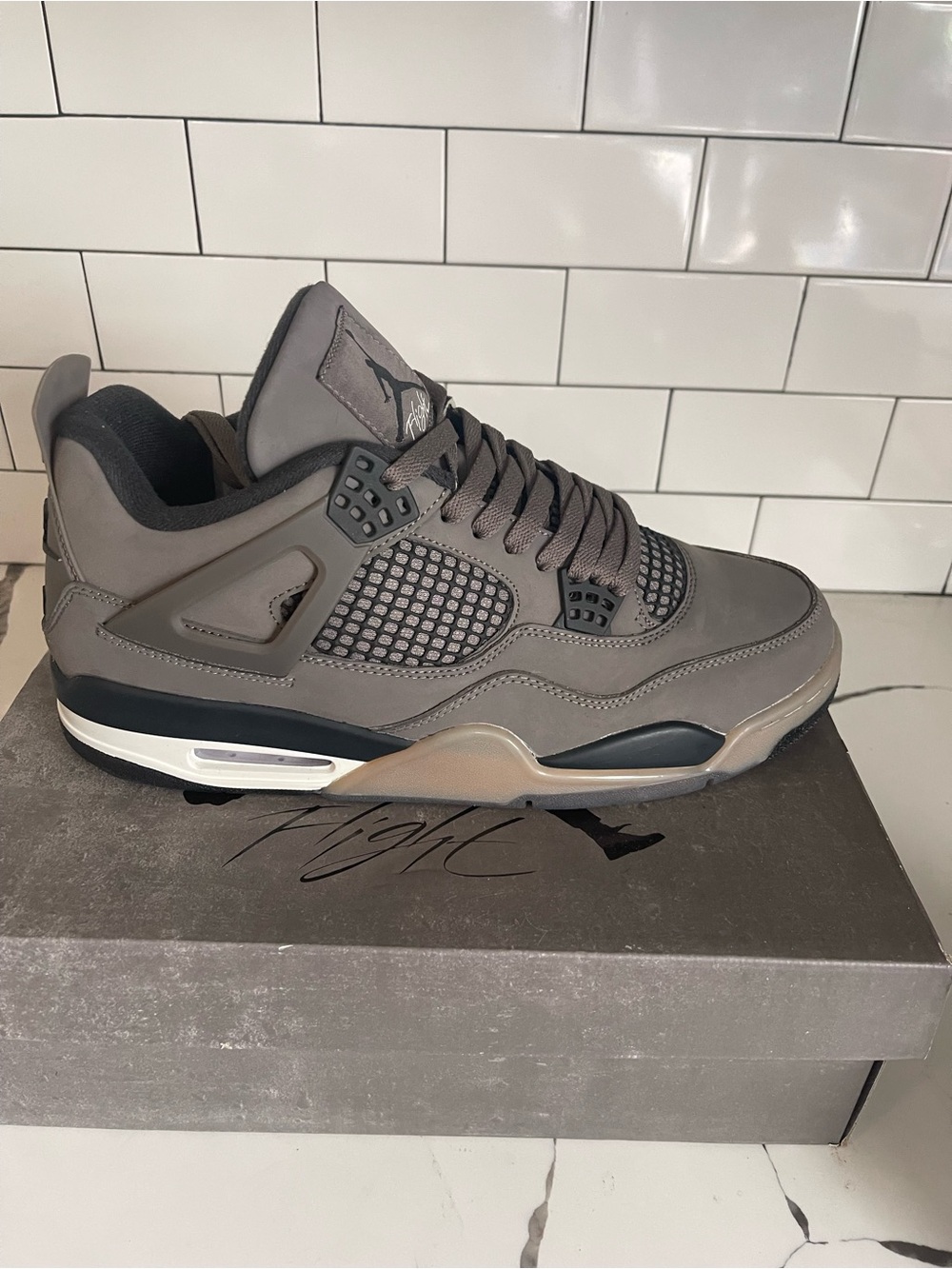Mens Retro 4 Cave Stone Size 13.
